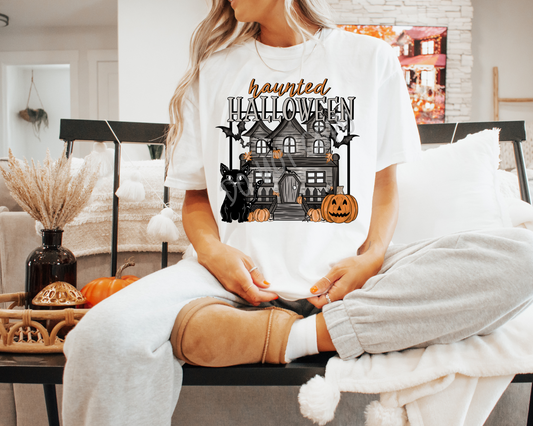 Haunted Halloween House - Tee
