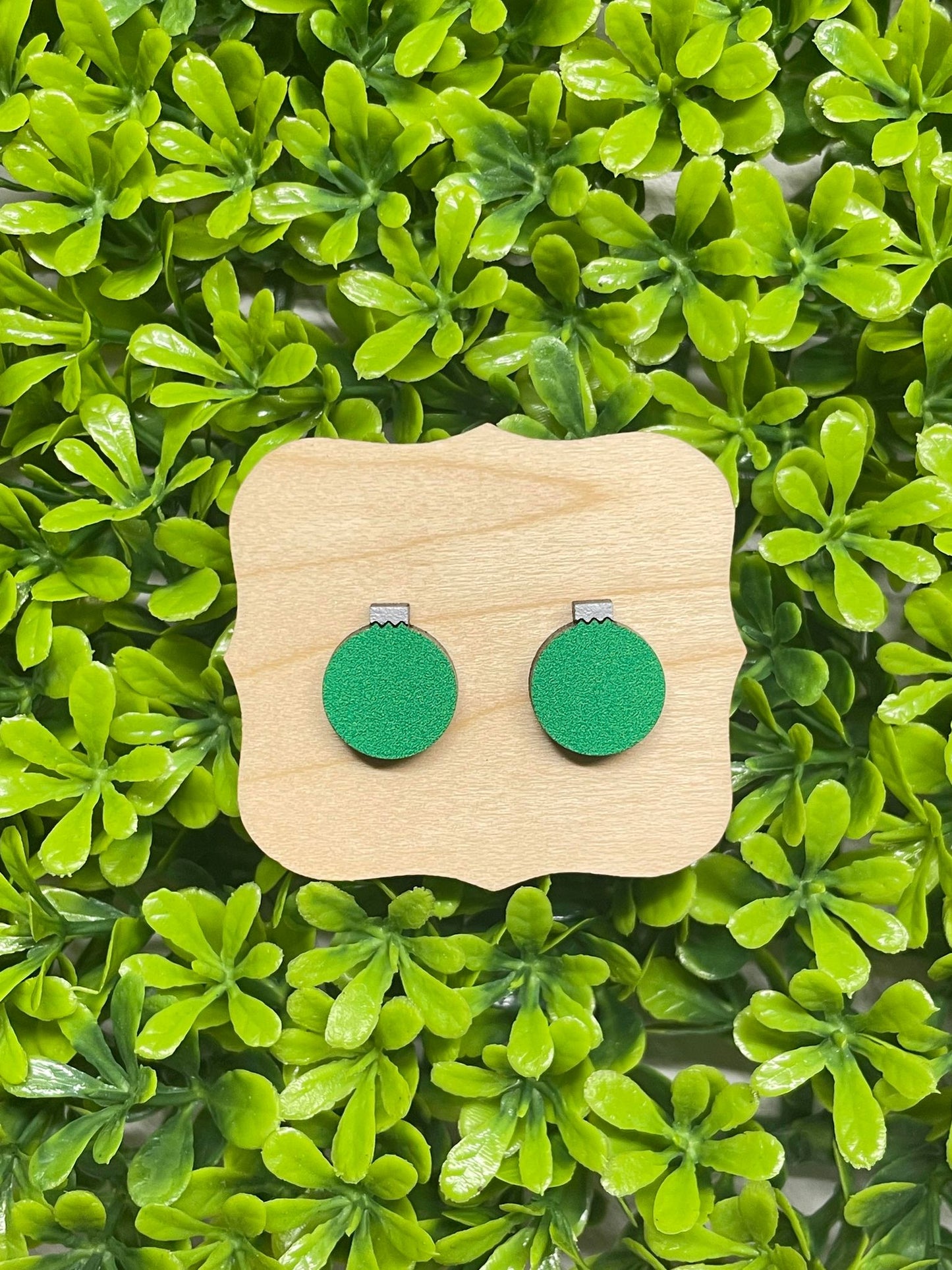 Green Ornament Earring