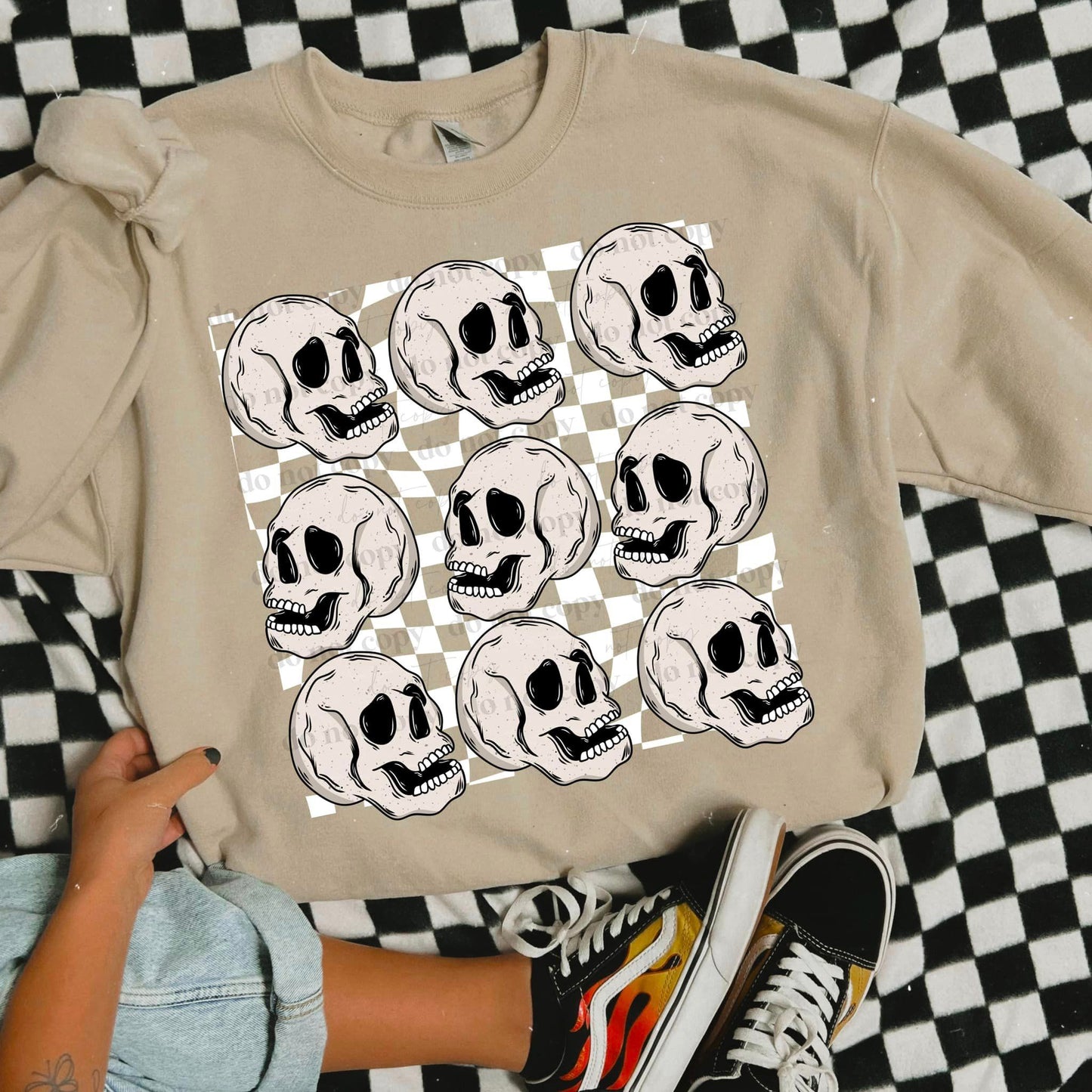 Skellie Grid - White - Sweatshirt