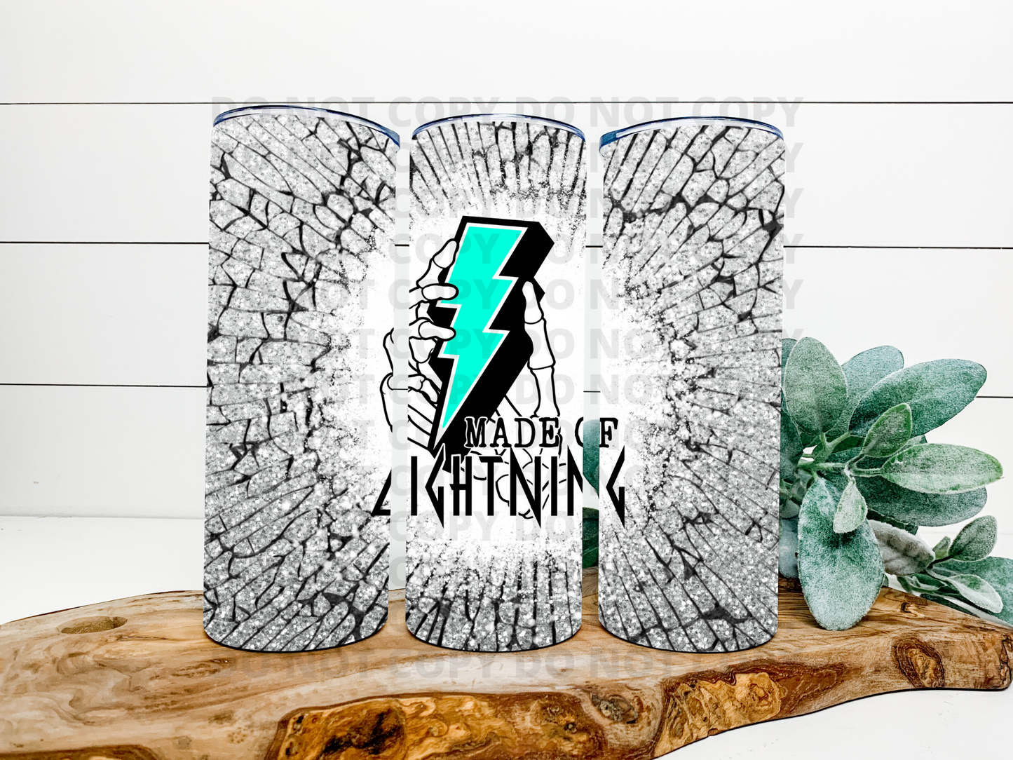 Made Of Lightening Stainless Steel Tumbler