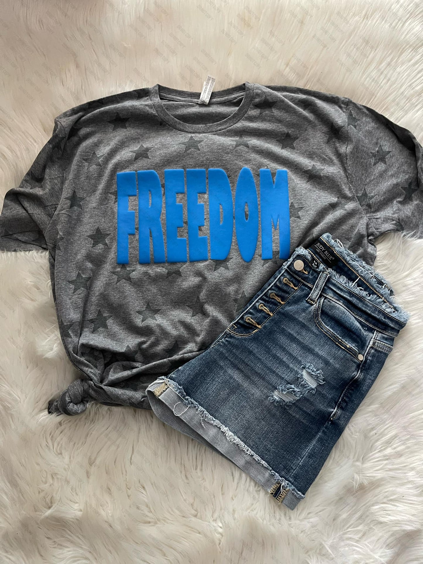 Freedom - Blue Puff
