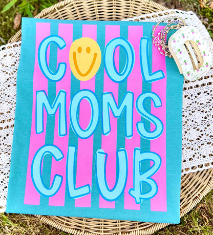 Cool Moms Club - Tee